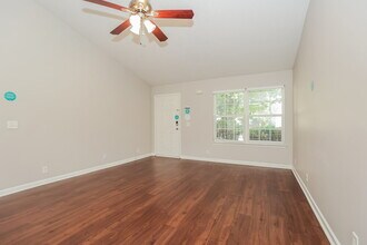 7140 S Hampton Blvd in Nashville, TN - Building Photo - Building Photo