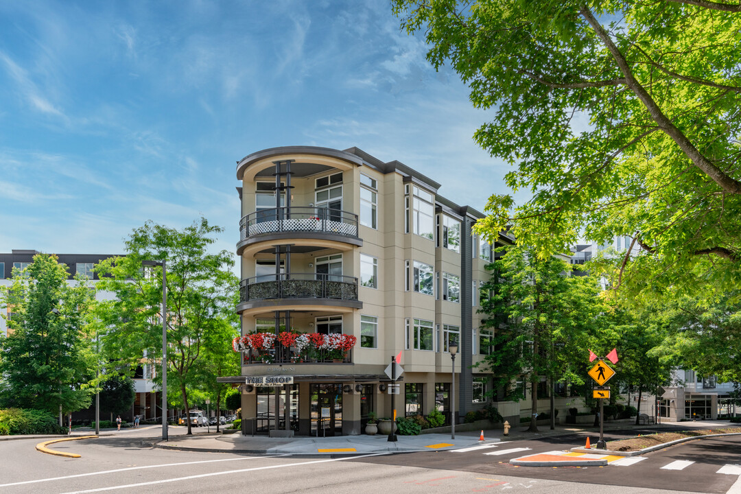 Borgata in Bellevue, WA - Building Photo