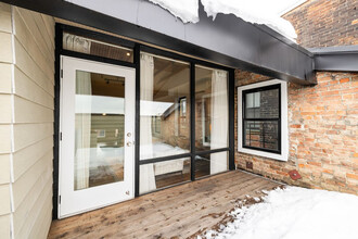 1510 Race St in Cincinnati, OH - Building Photo - Building Photo