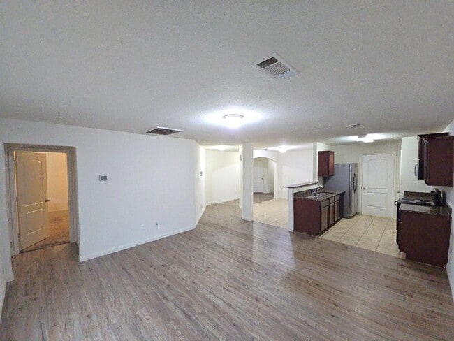 1615 Pink Stone Dr in Rosharon, TX - Building Photo - Building Photo