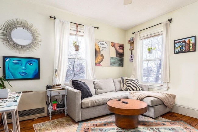 170 Austin St, Unit 2 in Portsmouth, NH - Building Photo - Building Photo