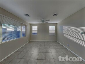 8636 E Posada Ave in Mesa, AZ - Building Photo - Building Photo