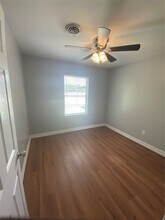 5910 Leon St in Houston, TX - Foto de edificio - Building Photo