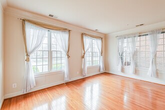 513 Rosebush Ln in Rockville, MD - Building Photo - Building Photo