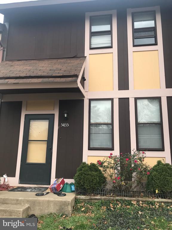 5435 Crossrail Dr in Burke, VA - Building Photo - Building Photo