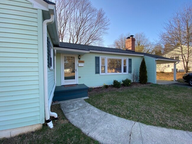 236 Burkewood Dr