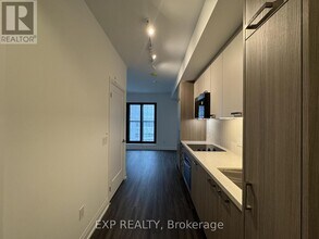 20 Soudan Ave in Toronto, ON - Building Photo - Building Photo