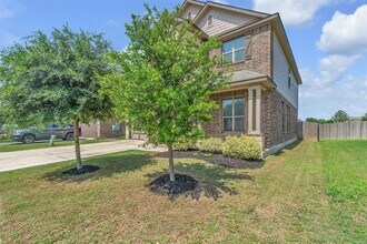 3894 Bentwood Way in New Braunfels, TX - Building Photo - Building Photo