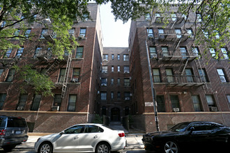 25 Dongan Pl in New York, NY - Foto de edificio - Building Photo