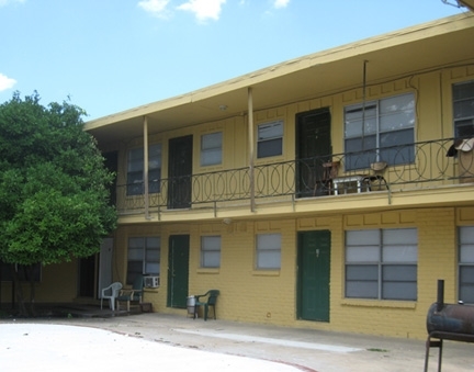 Bayou View Apartments in Houston, TX - Foto de edificio - Building Photo