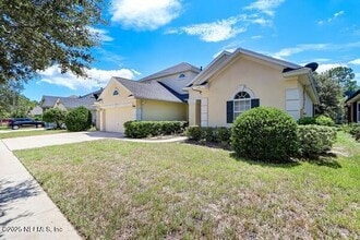 6132 White Tip Rd in Jacksonville, FL - Building Photo - Building Photo