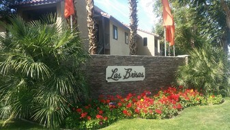 Indio Apartments For Rent From 400 Ca Las Brisas Apartments