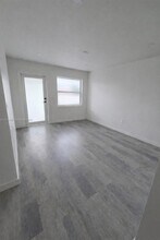 6624 W 22nd Ln in Hialeah, FL - Building Photo - Building Photo