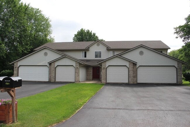 6660 Charlie Grimm Rd, Unit 6660 Charlie Grimm Rd-Windsor, Unit 6660 Charlie Grimm Rd-Windsor