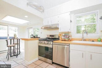 5602 Hawthorne St in Cheverly, MD - Building Photo - Building Photo