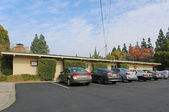 Outrigger Apartments in Livermore, CA - Building Photo - Building Photo