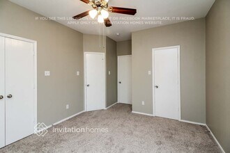 6717 Flamewood Dr in Arlington, TX - Foto de edificio - Building Photo