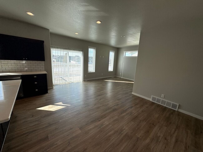 property at 3033 39th Ave S