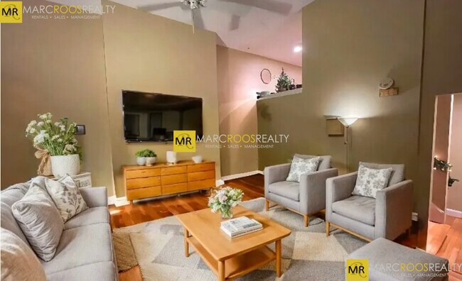 property at 85 Brainerd Rd