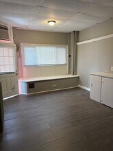 2747 Limekiln Pike in Glenside, PA - Foto de edificio - Building Photo