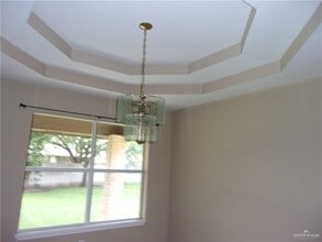 7633 N 25th St in McAllen, TX - Building Photo - Building Photo