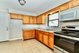 7215 Earl Dr in Louisville, KY - Building Photo - Building Photo