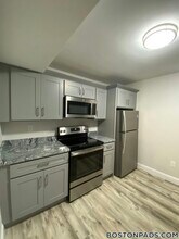 17 Verrill St in Boston, MA - Building Photo - Building Photo