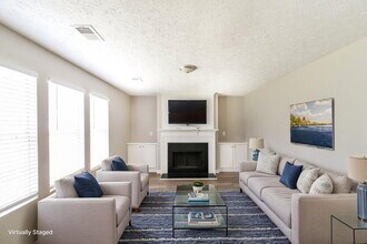 6583 Carriage Ln in Stone Mountain, GA - Building Photo - Building Photo