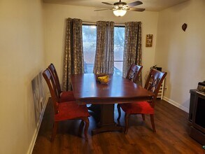 2785 Bingham Dr in Pittsburgh, PA - Building Photo - Building Photo