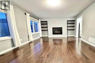 422 Coldwater Cres in Ottawa, ON - Building Photo - Building Photo