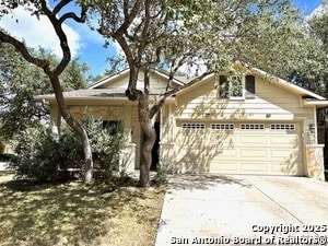 23622 Silversmith in San Antonio, TX - Building Photo - Building Photo