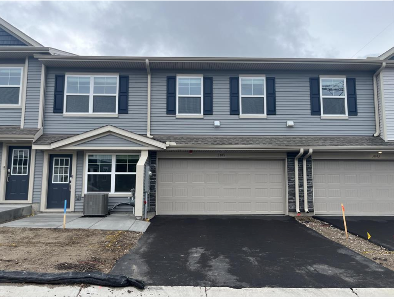 14939 Adare Wy in Rosemount, MN - Building Photo