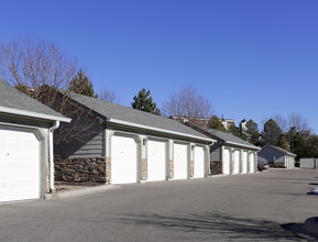 Pinewood Lodge in Aurora, CO - Building Photo - Building Photo