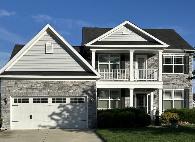 property at 18714 Lakelands Dr