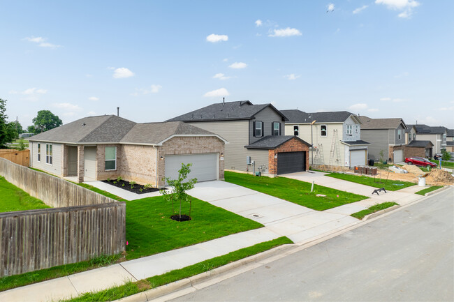 Parklands in Marion, TX - Building Photo - Building Photo