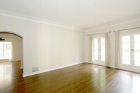 Interior Photo - 1338-1352 N Harper Ave Apartments in Los Angeles, California