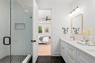 212B Jennings Ave in Lebanon, TN - Foto de edificio - Building Photo