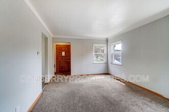 347 Darrow Ave in Toledo, OH - Building Photo - Building Photo