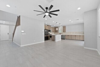 8957 Howell St in Las Vegas, NV - Building Photo - Building Photo