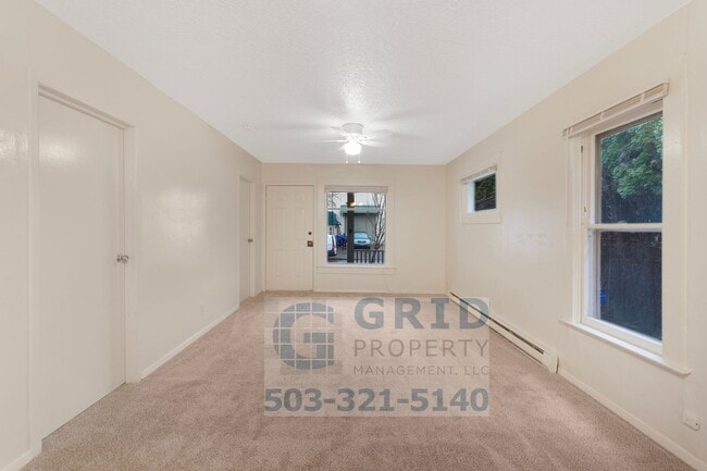 property at 5725 SE Center St