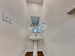 425 Pebble Bend in New Braunfels, TX - Building Photo - Building Photo