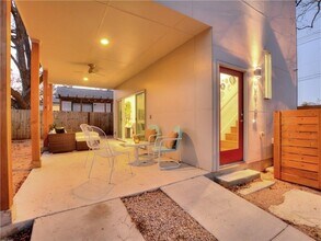 5517 Avenue G in Austin, TX - Building Photo - Building Photo