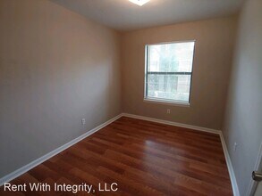 106 Dixie Dr in Tallahassee, FL - Building Photo - Building Photo