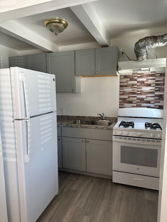 590 Denslowe Dr in Reno, NV - Building Photo