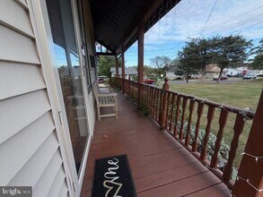 555 Velde Ave in Pennsauken, NJ - Building Photo - Building Photo