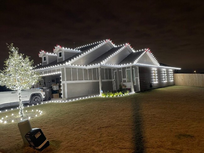 2853 Cobbleview Dr in Fort Worth, TX - Foto de edificio - Building Photo