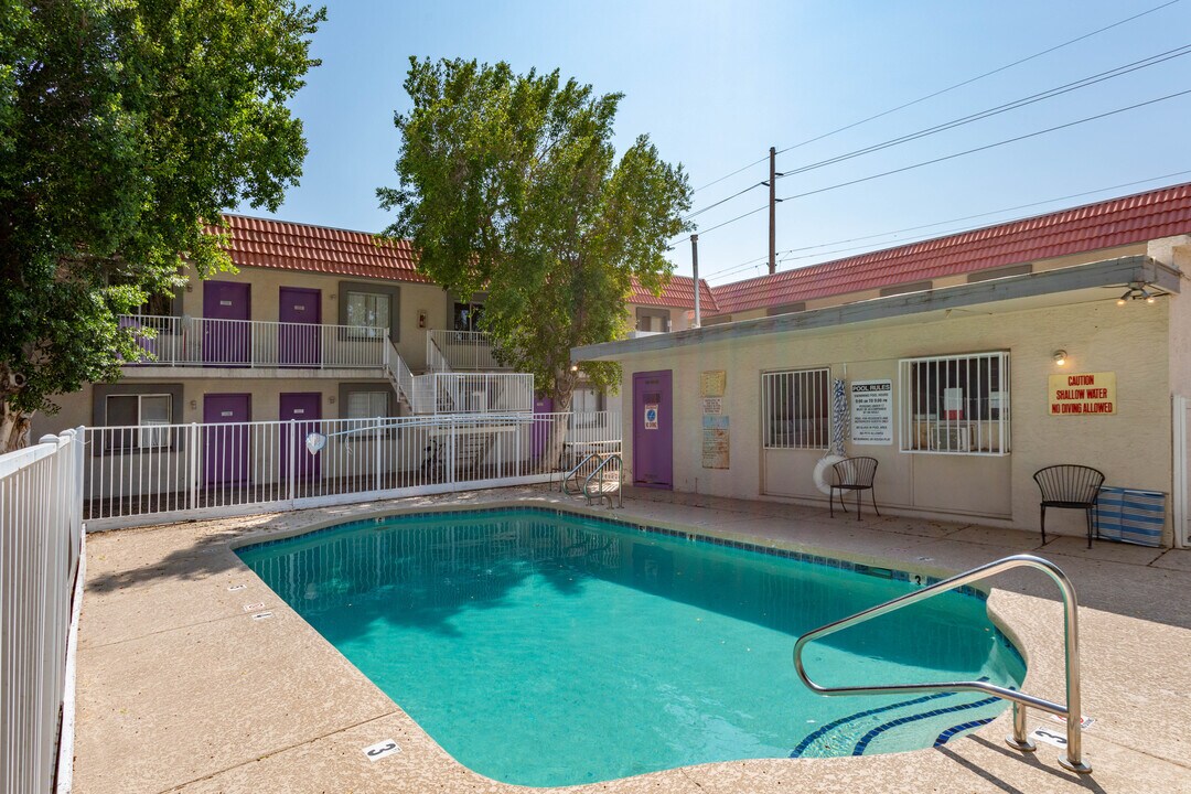 GC 3734 Apartments in Phoenix, AZ - Building Photo