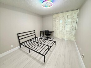 2900 S University Dr, Unit 9108 in Davie, FL - Building Photo - Building Photo