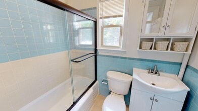 1729 Commonwealth Ave in Boston, MA - Building Photo - Building Photo