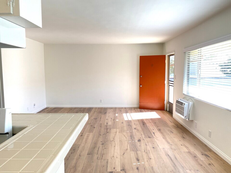 258 San Marcos St in San Gabriel, CA - Building Photo